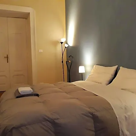 Bed and Breakfast Agli Incanti *